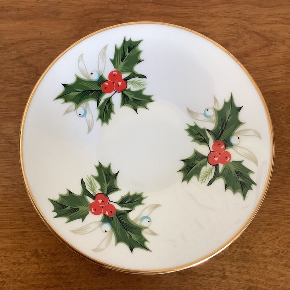 Royal Grafton England Demitasse Small Tea Cup & Saucer The Danbury Mint Holly - Picture 3 of 12